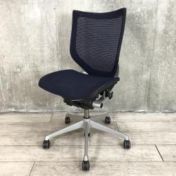 【関東倉庫在庫品】【オフィスの執務室、会議室におすすめ！国産チェアの代表格！】■オカムラ製　バロン　肘無しローバックチェア　■ブルー【弊社使用欄：A01011436】【ECBMC】