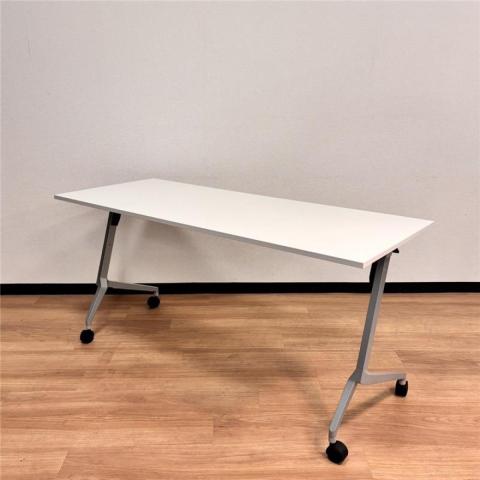 【中古】その他シリーズ 81F1AC MG99 イトーキ（ITOKI） スタックテーブル(長机/折りたたみ/会議用)