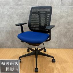 コクヨ製のオフィスチェア(事務椅子)【ベルガーシリーズ/固定肘】が入荷しました！＊福岡市で、中古オフィス用品・オフィス家具をお探しなら「オフィスバスターズ福岡南店」へ＊