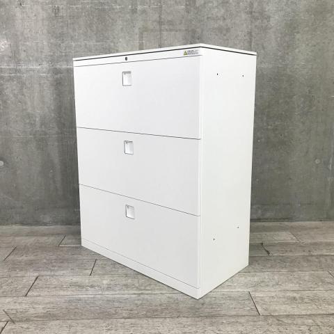【ファイル収納にオススメ！高品質で使いやすい人気シリーズの3段ラテラル書庫！】■オカムラ（okamura）製　レクトラインシリーズ　3段ラテラル書庫　ローキャビネット　■天板/ベース付き　■ホワイト　■シリンダー鍵