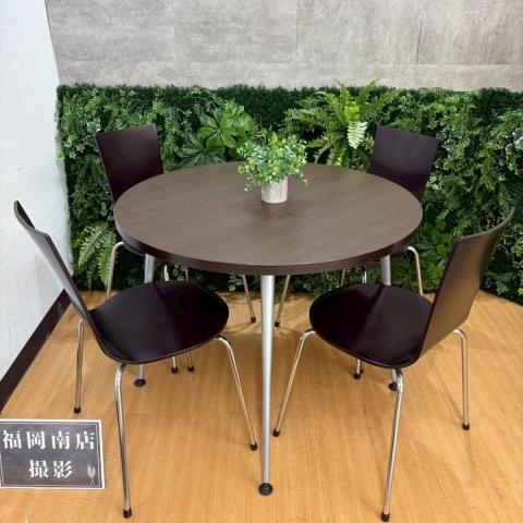 【南】《9-10月 在庫入替セール品 26/③》コクヨ製の応接セット【丸テーブル1台+チェア4脚セット】が値下げされました! *「オフィスバスターズ福岡南店」は、福岡を拠点として、全国へ中古オフィス用品・オフィス家具を提供しております。