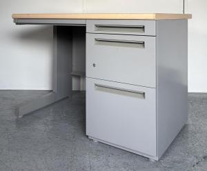 【在庫入替特価】【1台限定】【幅1000ｍｍのコンパクトサイズでもさすがの収納力！】■ウチダ（UCHIDA）製　フィード（FEED）　片袖机　W1000mm　■天板：ナチュラル調　本体：グレー　■シリンダー錠【K10】