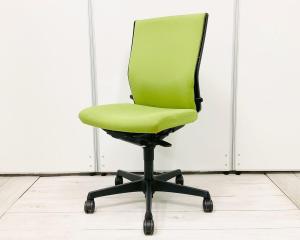 【オフィスの定番チェア！起業や入替に！】■okamura（オカムラ）製　ESCUDO/エスクードチェア　肘無ハイバック　■ライトグリーン　■ランバー付　【長時間のデスクワークもランバーが快適にサポート！】