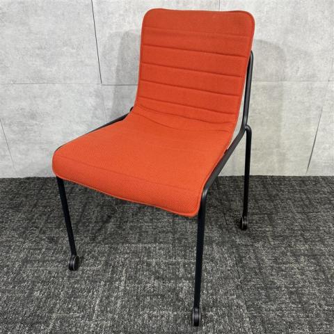 【中古】DAYS OFFICE XYB-COF1E6A-VNN コクヨ（KOKUYO） スタッキングチェア