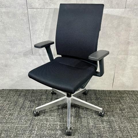 【中古】その他シリーズ  Wilkhahn（ウィルクハーン） 肘付ハイバックチェア