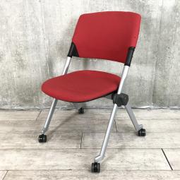 【関東倉庫在庫品】【フレキシブルに使える！使わない時は省スペースで収納可能！】■オカムラ製　リータ　ネスティングチェア　■レッド【弊社使用欄：A01006720】【ECBMC】