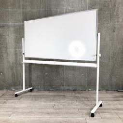 大きなボードでセミナー用にもオススメ！スムーズに書き消しできるホーロータイプ！
■イトーキ/脚付ホワイトボード　両面使用可　板面：W1800×H900mm　回転ボード