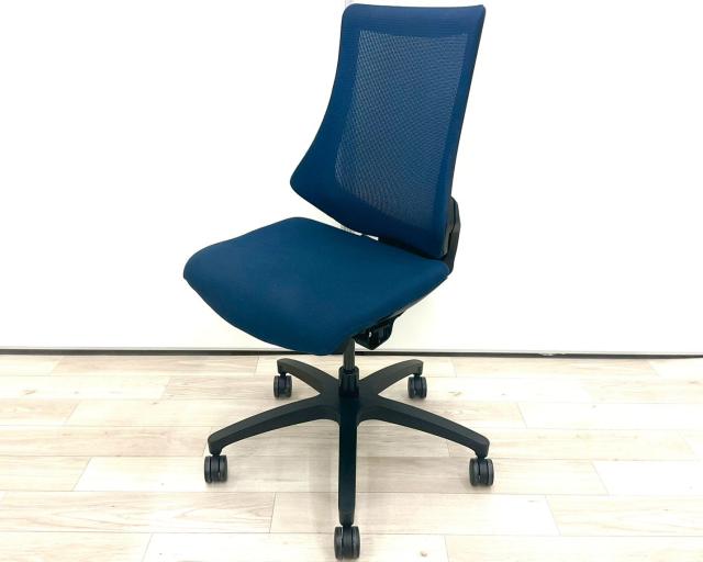 【中古】エフメッシュ KF-370JB-T1B2 イトーキ（ITOKI） 肘無ハイバックチェア