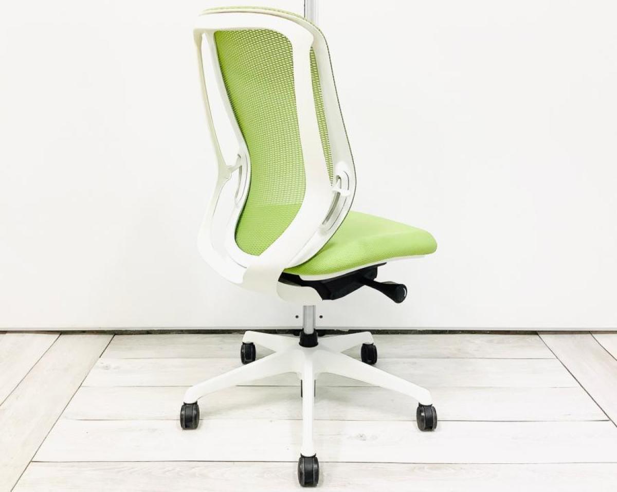 中古】シルフィーメッシュ オカムラ/okamura 肘無ハイバックチェア