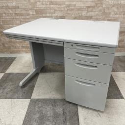 【1台入荷】デスクトップパネルも後付け可能です！【売り切れ必至！】スタンダード事務机｜信頼のオカムラ製