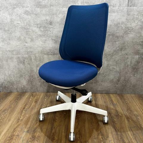 【中古】ポータム  オカムラ（okamura） 肘無ハイバックチェア