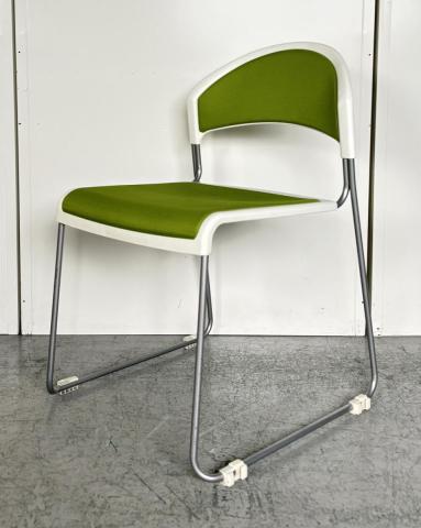 【中古】その他シリーズ FP-140 ウチダ（UCHIDA) スタッキングチェア