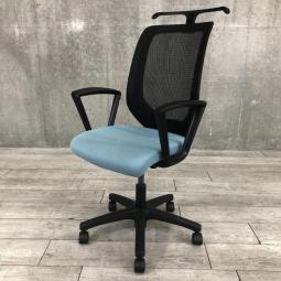 シンプルなメッシュチェアが入荷！コートハンガー付きで便利！
■イトーキ/コルト/ブルー
