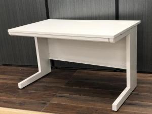 定番・安定のスタンダードデスクシリーズ！サイズも人気の横幅1200㎜！　
■内田洋行/SCAENA Stype（スカエナエスタイプ）/ホワイト/引出付