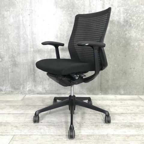 【中古】コーラルメッシュ CQ81MR-FSH1 オカムラ（okamura） 肘付ミドルバックチェア