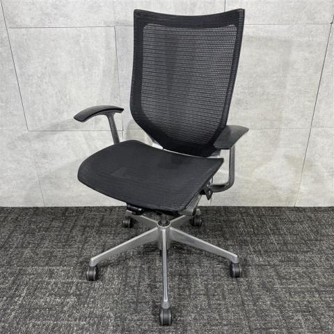 【中古】バロンメッシュチェア  オカムラ（okamura） 肘付ハイバックチェア