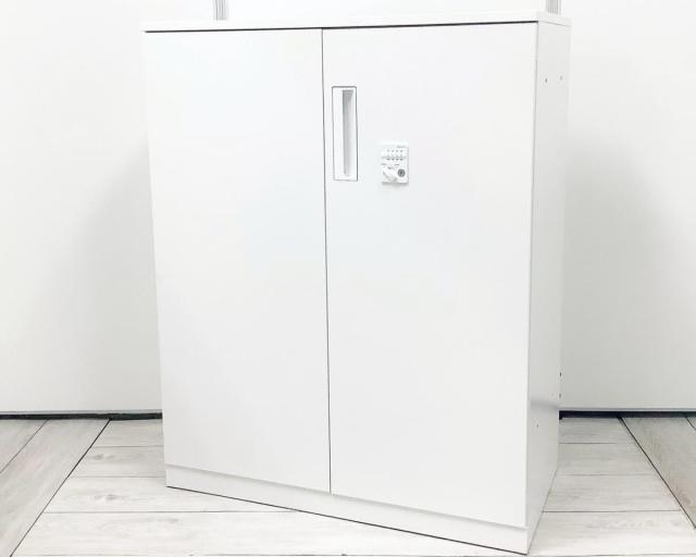 在庫4台　美品　システム収納 エディア ホワイトキャビネット 在庫4台 美品 システム収納 エディア ホワイトキャビネット