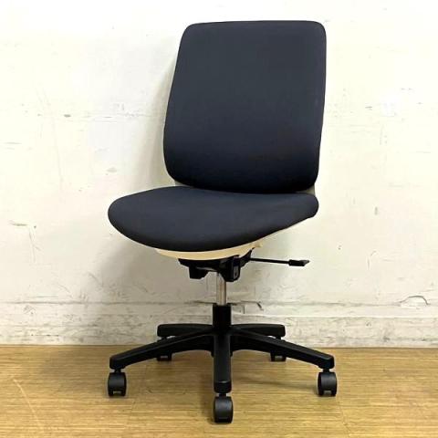 【中古】トルテR KZ-236GB-W9W2 イトーキ（ITOKI） 肘無ハイバックチェア