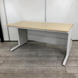 【状態要考慮】■イトーキ（ITOKI）　CXデスク　平デスク　引出付き　W1400㎜　■天板：木目ナチュラル　本体：ホワイト【2410】弊社使用欄【A00980495】