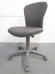 【関西倉庫在庫品】■コクヨ/レグノ2シリーズ　肘無ローバック　■スタンダードタイプ　■スレートグレー【コストパフォーマンスが高い定番チェア！】