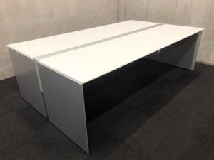 【関西倉庫入荷】■コクヨ/ワークヴィスタ　フリーアドレスデスク　W2400mm×D1400mm　■ホワイト×シルバー脚