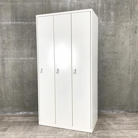 【中古】その他シリーズ 8VLA22-Z924 オカムラ（okamura） 3人用更衣ロッカー