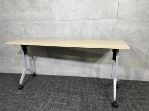 【状態良好！2021年製の内田洋行製】ウチダ　パラグラフ　サイドスタックテーブル　木目ナチュラル　棚板なし　幕板なし　会議机　収納　折り畳みテーブル　セミナー用　福岡　中古家具　安い　九州最大級《オフィスバスターズ福岡博多店は、福岡を拠点として、日本全国へ中古オフィス用品・オフィス家具を提供しております》