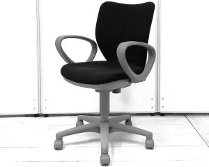 価格重視のお客様必見！シンプル・コンパクトで使いやすい！
■アイリスチトセ/Bit-X/ブラック×グレー