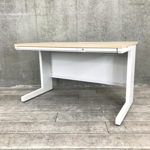 【中古】スカエナ 5-110-6720 ウチダ（UCHIDA) 平机