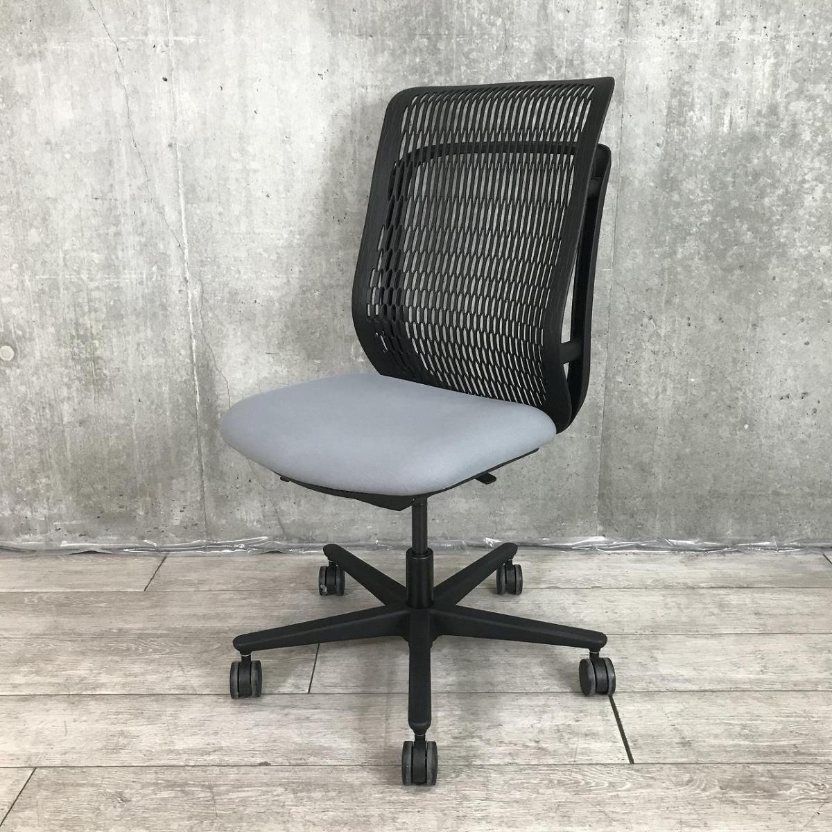 【関東倉庫在庫品】【背もたれの通気性と座面の心地よいクッション性で人気！】■ウチダ（UCHIDA）製　エージェイ（AJ）チェア　ハイバック　肘無し　■ライトグレー ×ブラックフレーム　■背面：樹脂メッシュ（ヌードタイプ）【弊社使用欄：A01013852】【ECBMC】
                        AJチェア
                                    中古
            