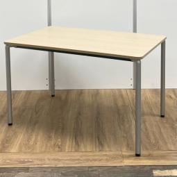 【休憩スペースにいかがでしょうか？】◆イトーキ/DC　ナチュラル　木目　テーブル　作業台　リユース　家具　《オフィスバスターズ福岡博多店は、福岡を拠点として、日本全国へ中古オフィス用品・オフィス家具を提供しております》