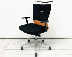 ポリッシュフレーム コートハンガー付 アームレスト付 オススメ(おすすめ) 大人気 ・Okamura/オカムラ ・feego/フィーゴ ※横浜本店撮影画像※