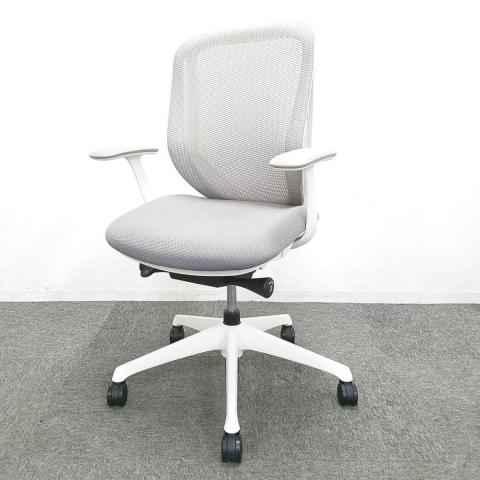 【中古】シルフィーメッシュ  オカムラ（okamura） 肘付ローバックチェア