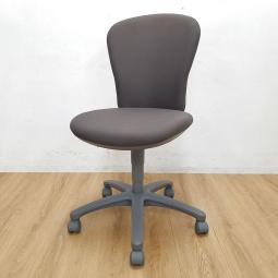 【関西倉庫在庫品】コクヨ大人気シリーズの「レグノ2」が入荷！中古　オフィスチェア　OAチェア　事務椅子　法人　企業様　お勧め！　オフィスバスターズ心斎橋店