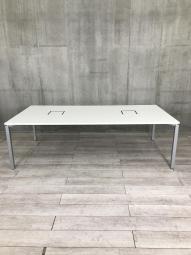 【スタイリッシュな大型ミーティングテーブル!】■コクヨ(KOKUYO) ワークフィットシリーズ 角テーブル 会議用 W2400×D1200×H720㎜ ■配線口 ■ホワイト【2510】弊社使用欄【A01039075】