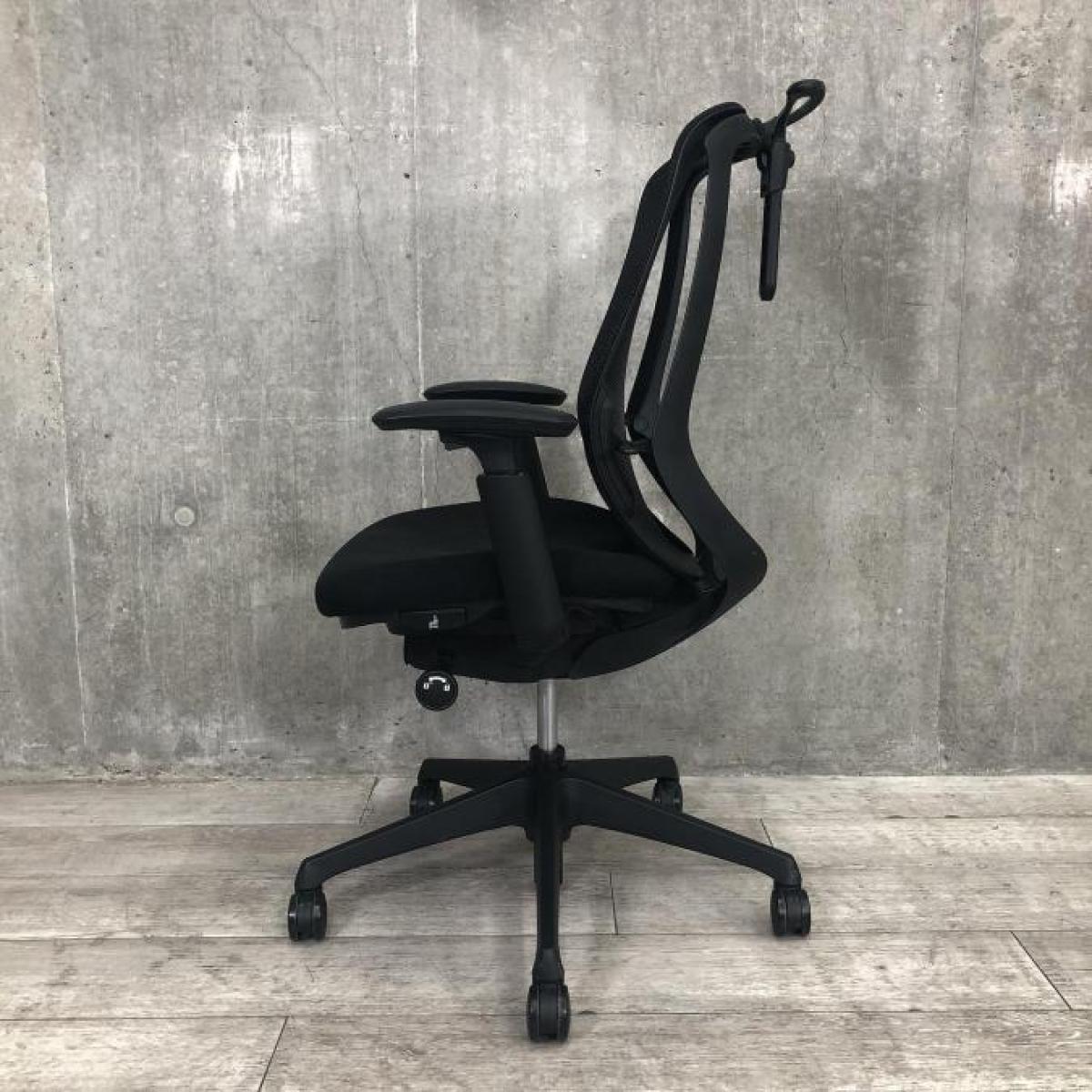 中古】シルフィーメッシュ C686XR FMP1 オカムラ/okamura 肘付