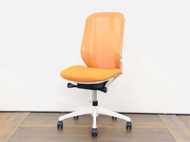 【中古】シルフィーメッシュ C685BW FMR8 オカムラ（okamura） 肘無ハイバックチェア