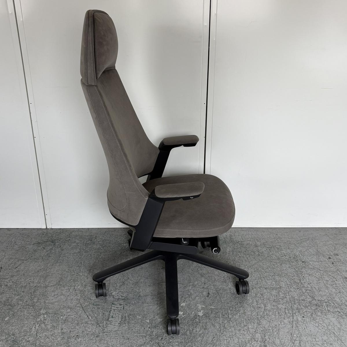 中古】 イトーキ/ITOKI 肘付ハイバックチェア 553468 - 中古オフィス