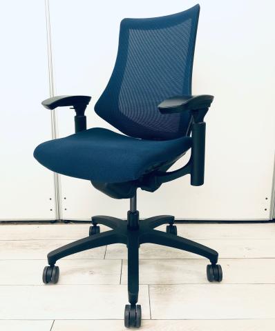【中古】エフメッシュ KG-170JB-T1B2 イトーキ（ITOKI） 肘付ハイバックチェア