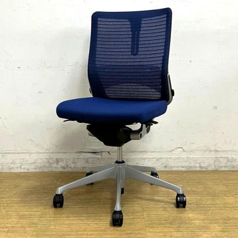 【中古】コーラルメッシュ CQ32GS FSH3 オカムラ（okamura） 肘無ミドルバックチェア