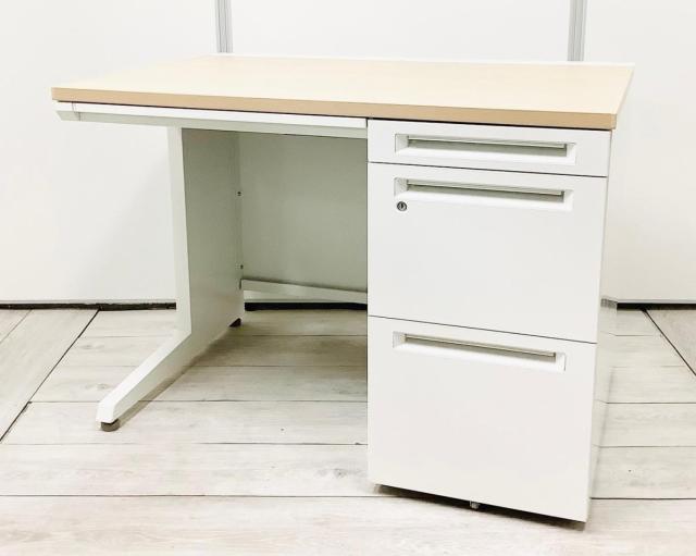 【中古】アドバンス  オカムラ（okamura） 片袖机