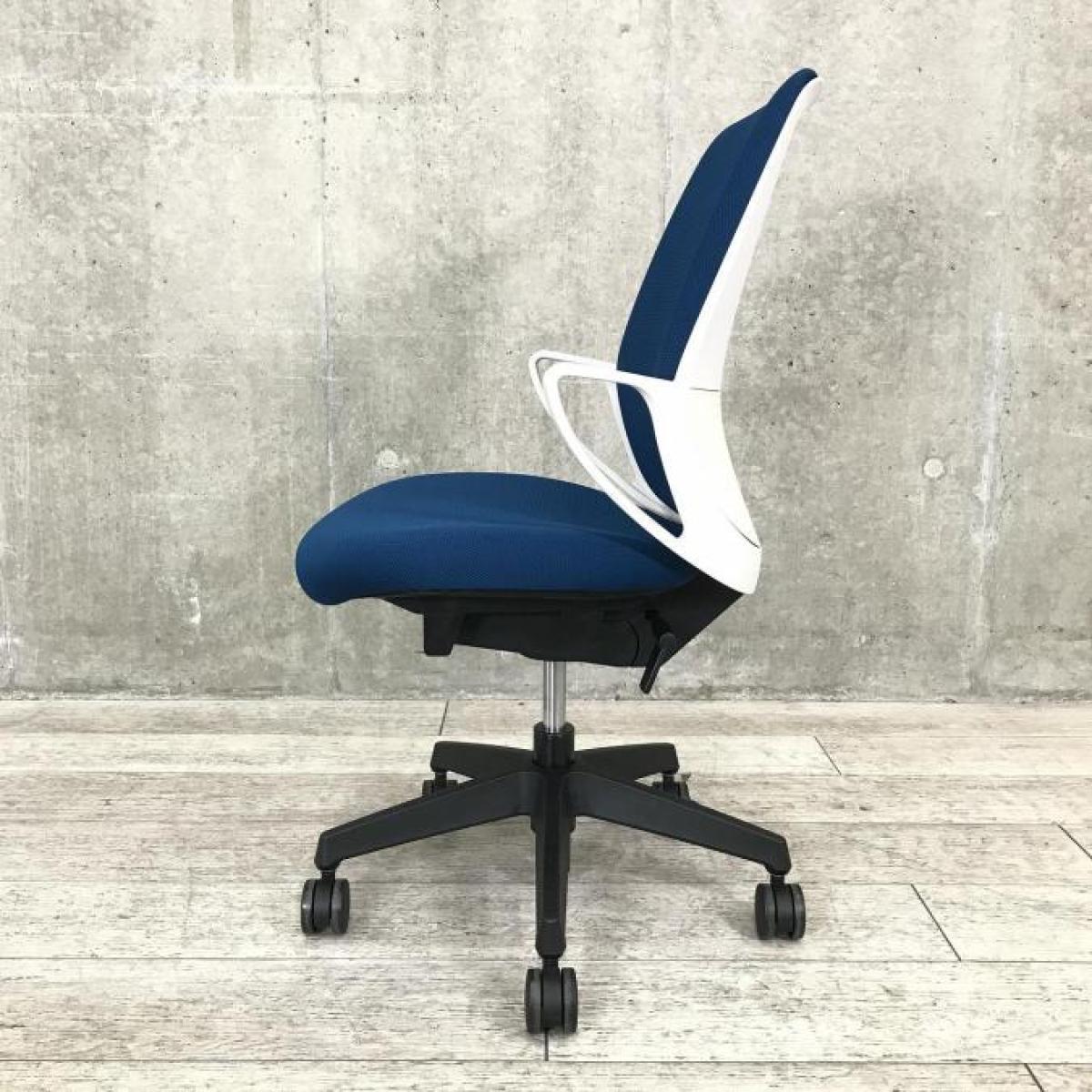 【美品】患者用イス　コクヨ ピコラ（CR-CG534E1) 美品】患者用イス コクヨ ピコラ（CR-CG534E1) - メルカリ