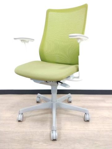 【中古】フルーエントチェア CB85WR　FKB5 オカムラ（okamura） 肘付ハイバックチェア