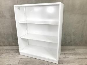 【見える化にフォーカスしたオープン書庫！清潔感のあるホワイトカラー】■コクヨ（KOKUYO）製　エディア（EDIA）シリーズ　オープン書庫　ローキャビネット　■ベース付　■色：ホワイト 【弊社使用欄：A01037196】【SN】
