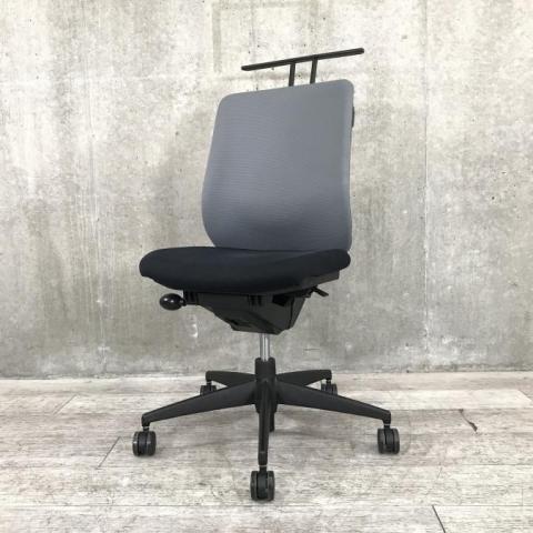 【中古】ベルガー  コクヨ（KOKUYO） 肘無ローバックチェア