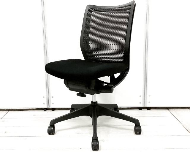 【中古】ヴィスコンテチェア CW14ZA　FBA1 オカムラ（okamura） 肘無ローバックチェア