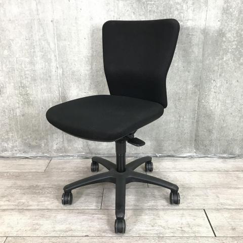 オカムラ（okamura） カロッツァチェア(Carrozza) 一覧 - 中古