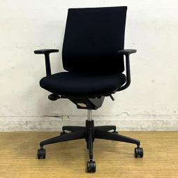 コクヨ　ウィザード3　肘付きローバックモデル　ブラック×ブラックフレーム　定番のロングセラーシリーズ【愛知・名古屋・豊田・静岡・浜松】