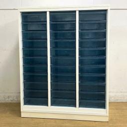 コクヨ　エディアシリーズ　クリスタルトレイ書庫　深型11段×3列タイプ　ホワイト　天板付き　※トレイに割れ・欠けあり