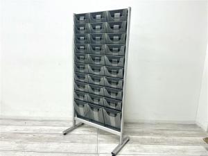 【定価約10万円】【10段3列で沢山収納可能なカタログスタンドの入荷です！】■オカムラ (okamura)　■カタログスタンド　■3列30スポット